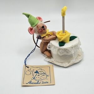 NEW VINTAGE Annalee Dolls Mouse with Birthday Cake Handcrafted Ornament 1991